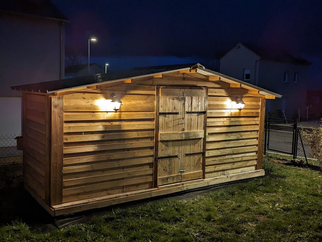 Build a Sturdy and Stylish Pallet Garden Shed: The Affordable Solution (5.40 m²) – With SketchUp Plans